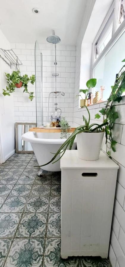 Stylish 3 Bedroom Townhouse In Brockley With Large Garden Casa vacanze *