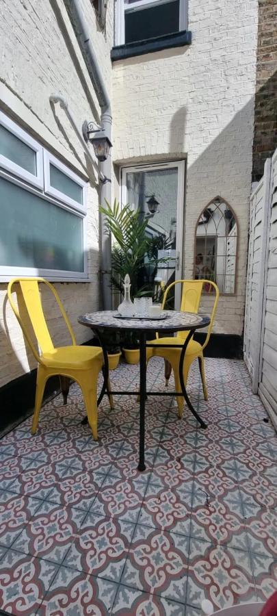 Casa vacanze Stylish 3 Bedroom Townhouse In Brockley With Large Garden Londra