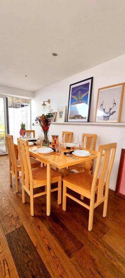 Casa vacanze Stylish 3 Bedroom Townhouse In Brockley With Large Garden Londra